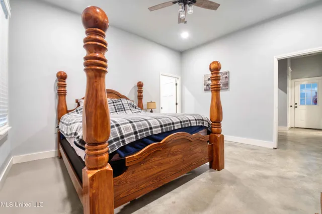 $430,000 | 301 Summer Oaks Drive, Lamar, MS 38642