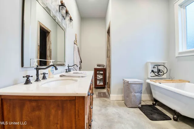 $430,000 | 301 Summer Oaks Drive, Lamar, MS 38642