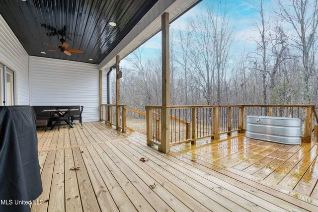 $430,000 | 301 Summer Oaks Drive, Lamar, MS 38642