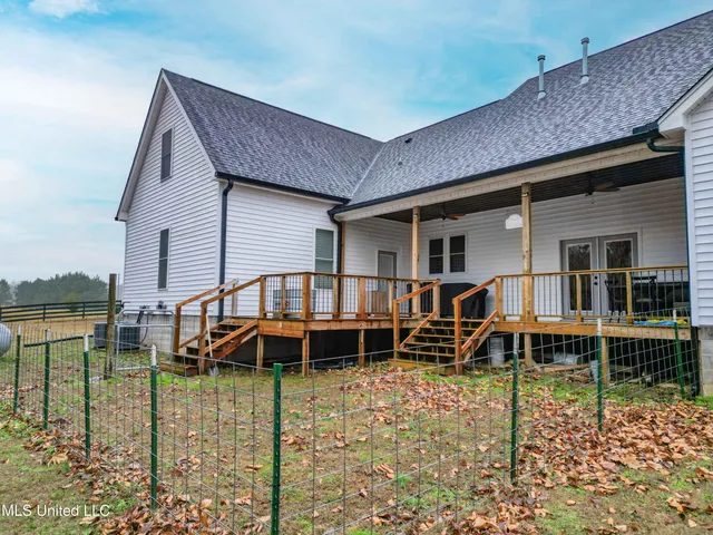 $430,000 | 301 Summer Oaks Drive, Lamar, MS 38642