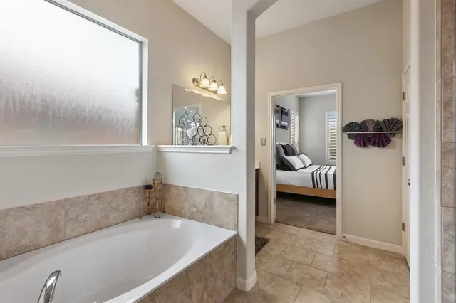 $2,800 | 2602 Lou Hollow Place, Cedar Park, TX 78613