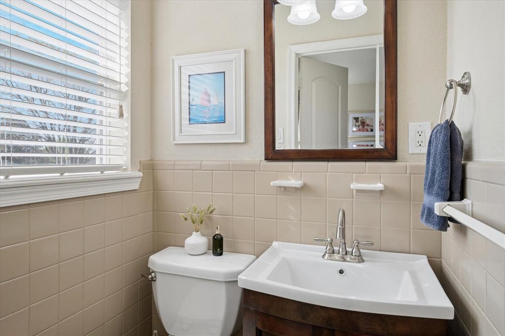 846 Peavy Road Dallas, TX 75218 - Photo 11 of 21