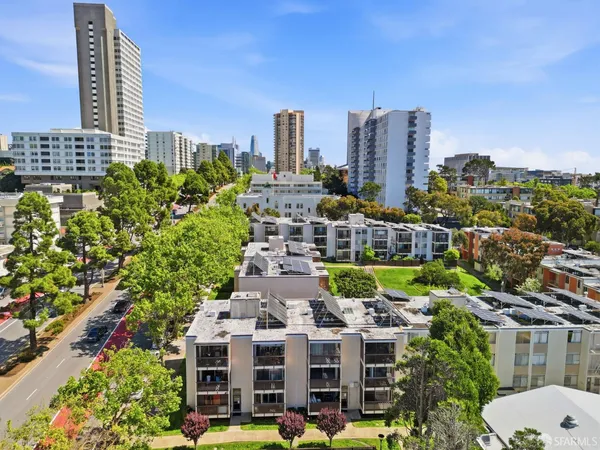 $498,000 | 35 Lottie Bennett Lane, Unit 4, San Francisco, CA 94115