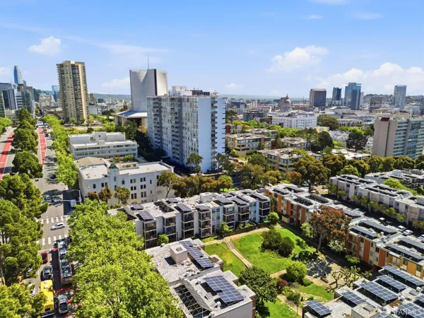 $498,000 | 35 Lottie Bennett Lane, Unit 4, San Francisco, CA 94115