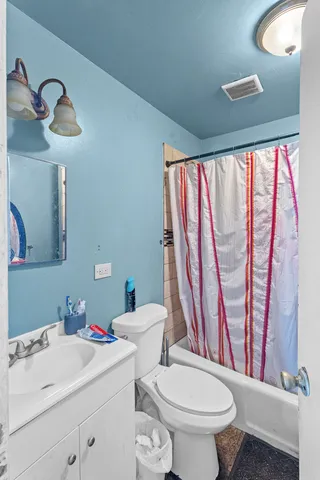 a view of a workspace with furniture