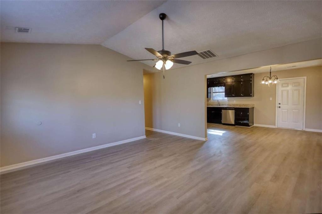 85 Valley Drive Stockbridge, GA 30281 - Photo 7 of 33