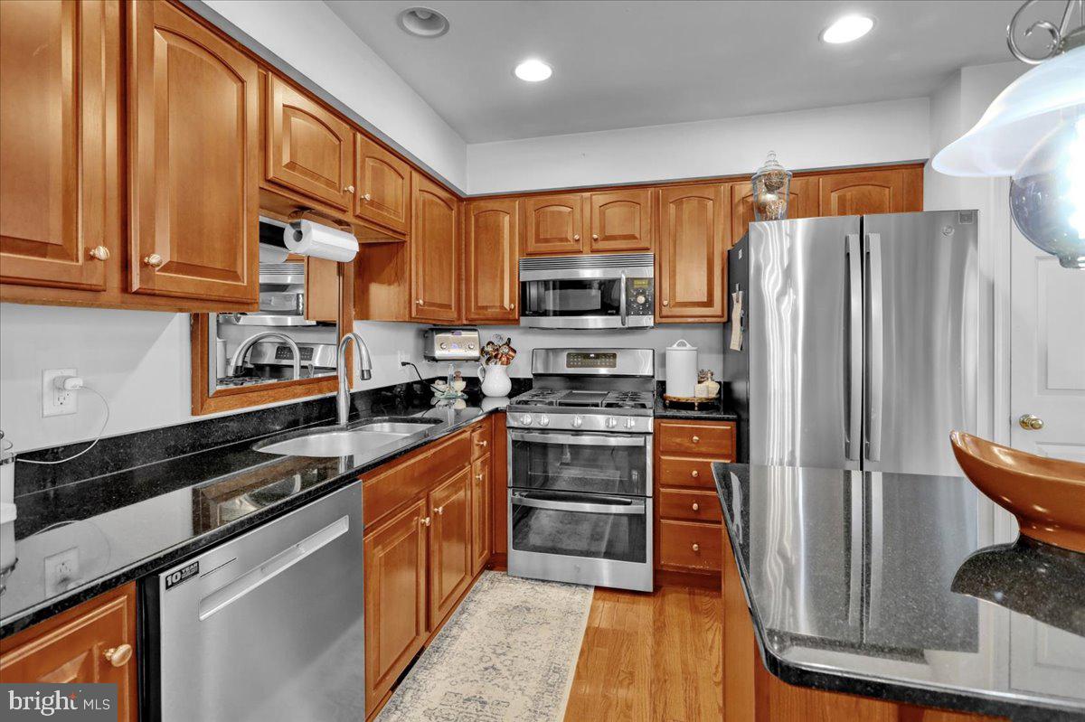 1407 Orchard View Road Reading, PA 19606 - Photo 5 of 32