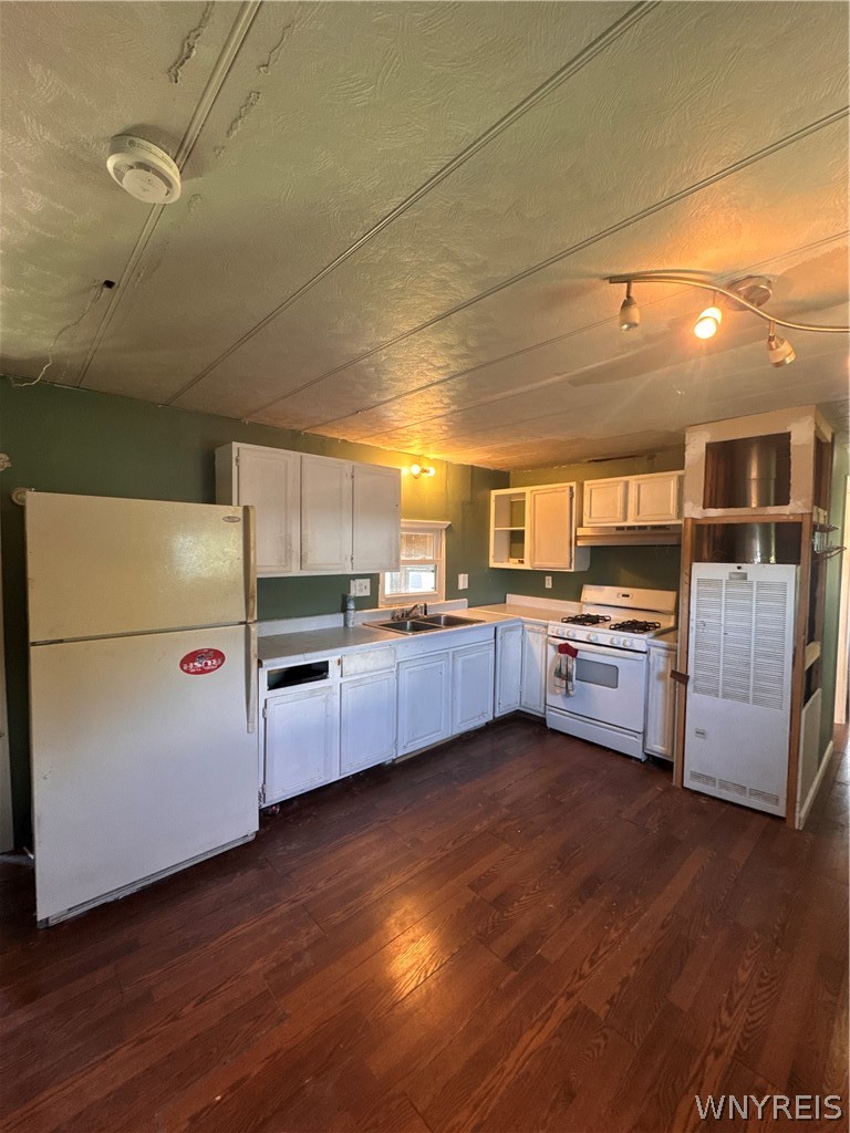 11922 Buckwheat Road Newstead, NY 14004 - Photo 2 of 10