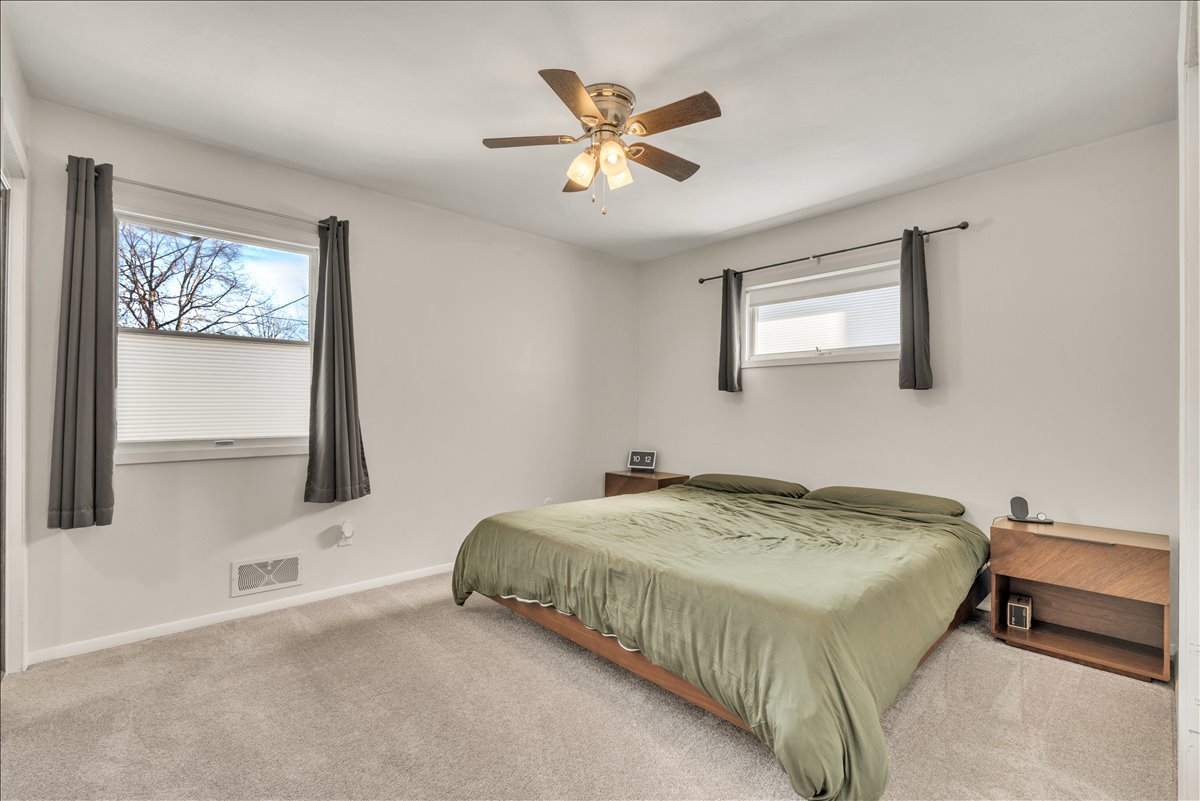 1413 30th Avenue Moline, IL 61265 - Photo 19 of 45