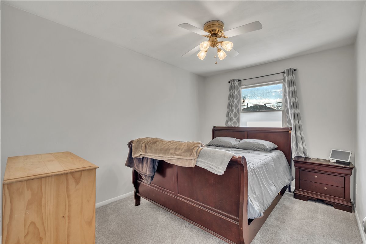 1413 30th Avenue Moline, IL 61265 - Photo 28 of 45