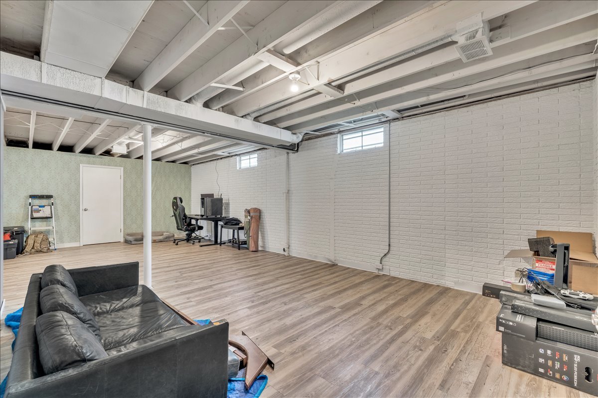 1413 30th Avenue Moline, IL 61265 - Photo 35 of 45