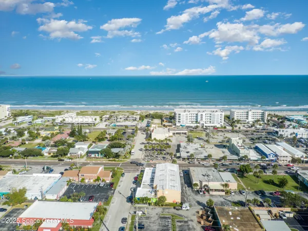 $449,000 | 222 North 1st Street, Cocoa Beach, FL 32931