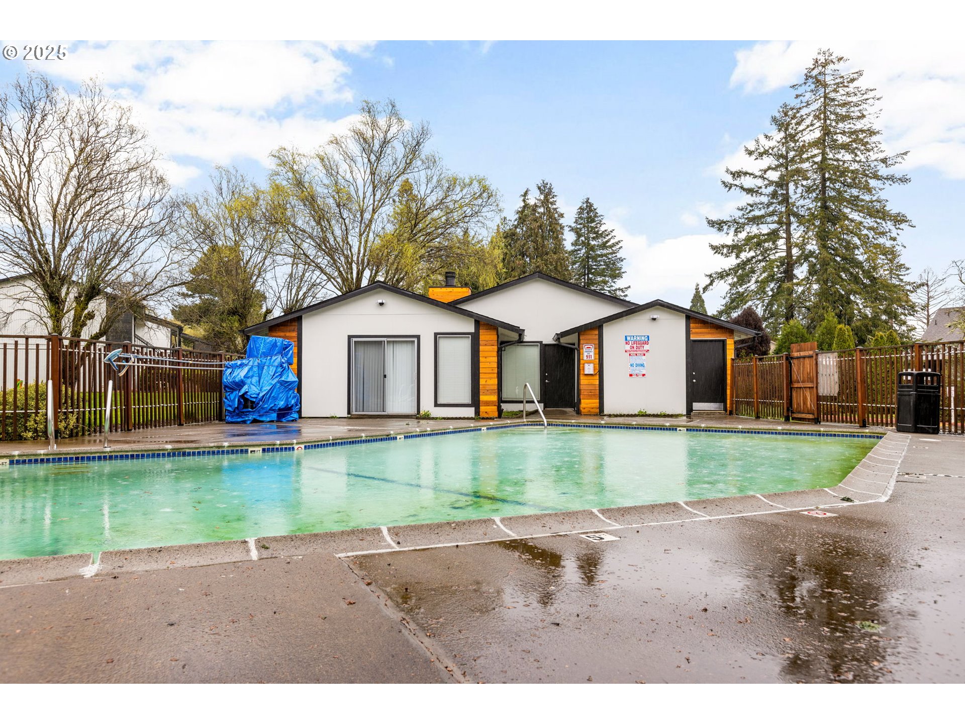 14095 Southwest Walker Road Beaverton, OR 97005 - Photo 15 of 27 Gallery Image 15