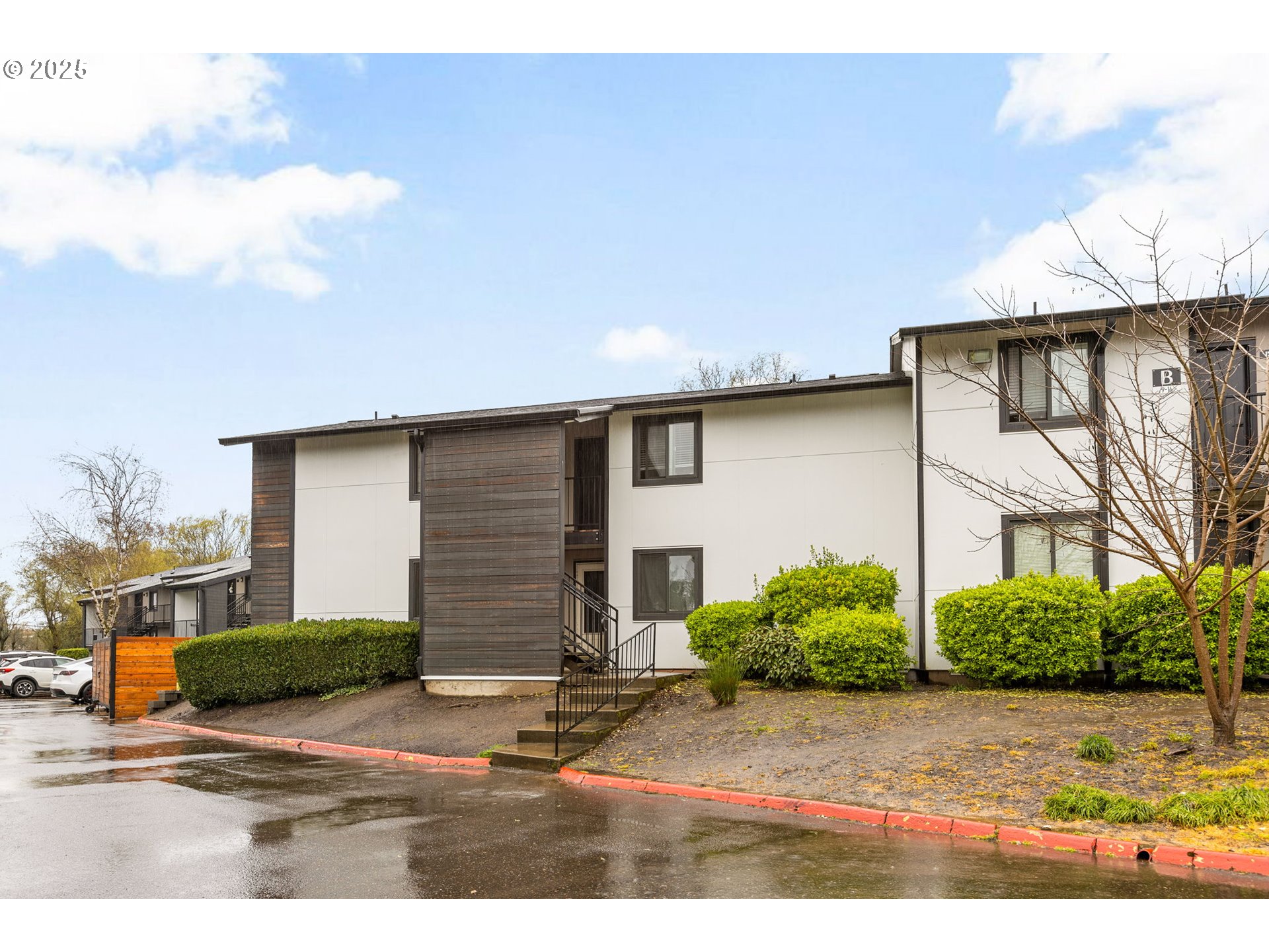 14095 Southwest Walker Road Beaverton, OR 97005 - Photo 20 of 27 Gallery Image 20
