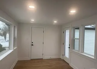 $349,900 | 19371 Shadyside Street, Livonia, MI 48152