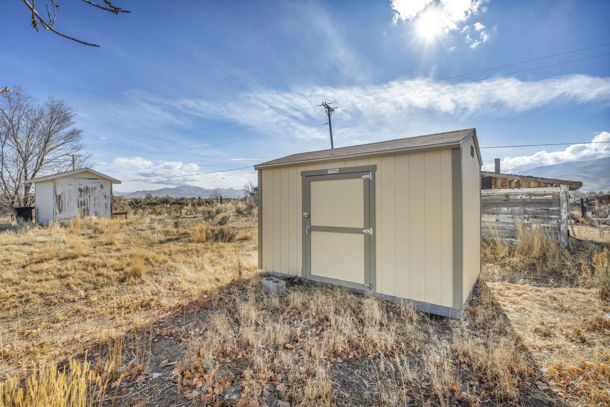 446-460 Lake View Drive Herlong, CA 96113 - Photo 13 of 13 a front view of a house with a yard