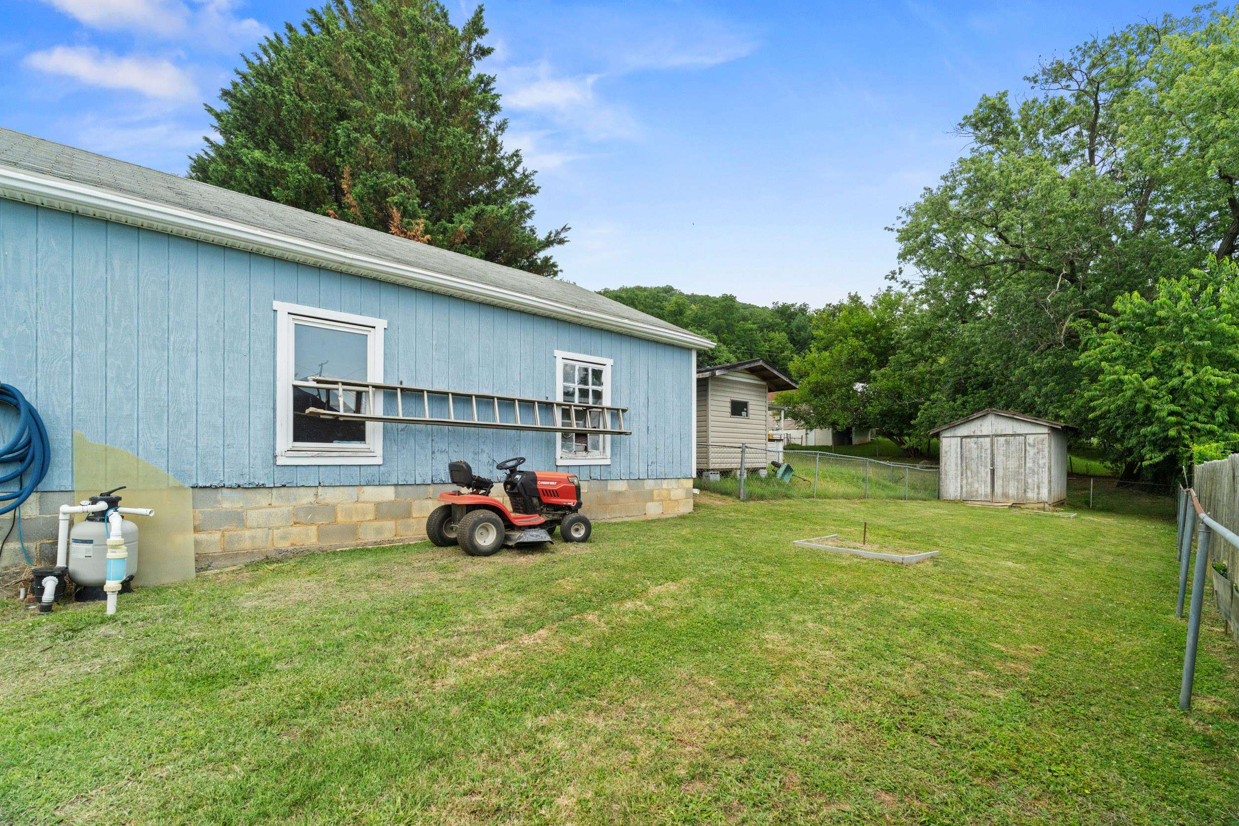 403 Betsy Bell Road Staunton, VA 24401 - Photo 44 of 59 METAL ROOF APPOX 10 YRS OLD