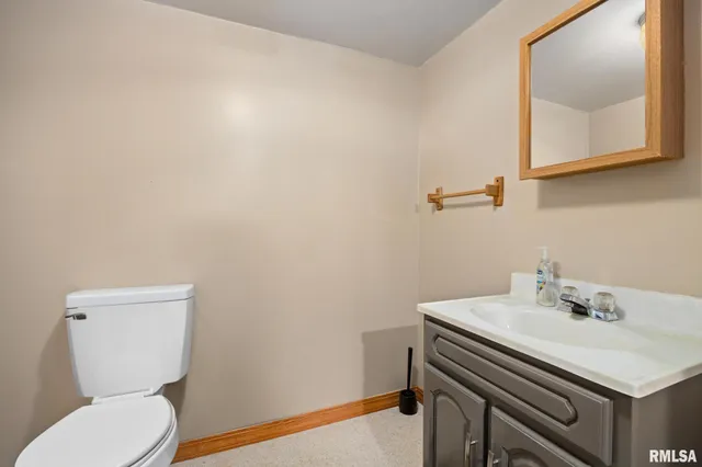 $2,250 | 107 Chestnut Drive, Morton, IL 61550