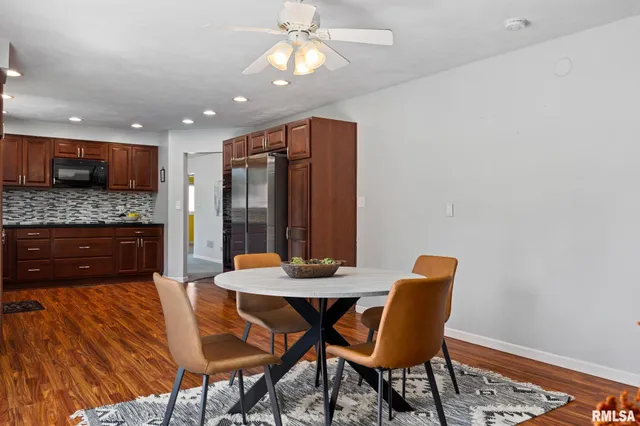 $2,250 | 107 Chestnut Drive, Morton, IL 61550