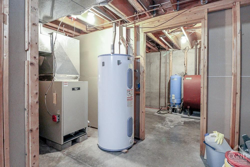 286 West Hill Road New Lebanon, NY 12125 - Photo 30 of 36 a view of an entryway with a room