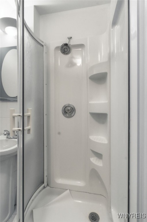 872 French Road Cheektowaga, NY 14227 - Photo 32 of 47