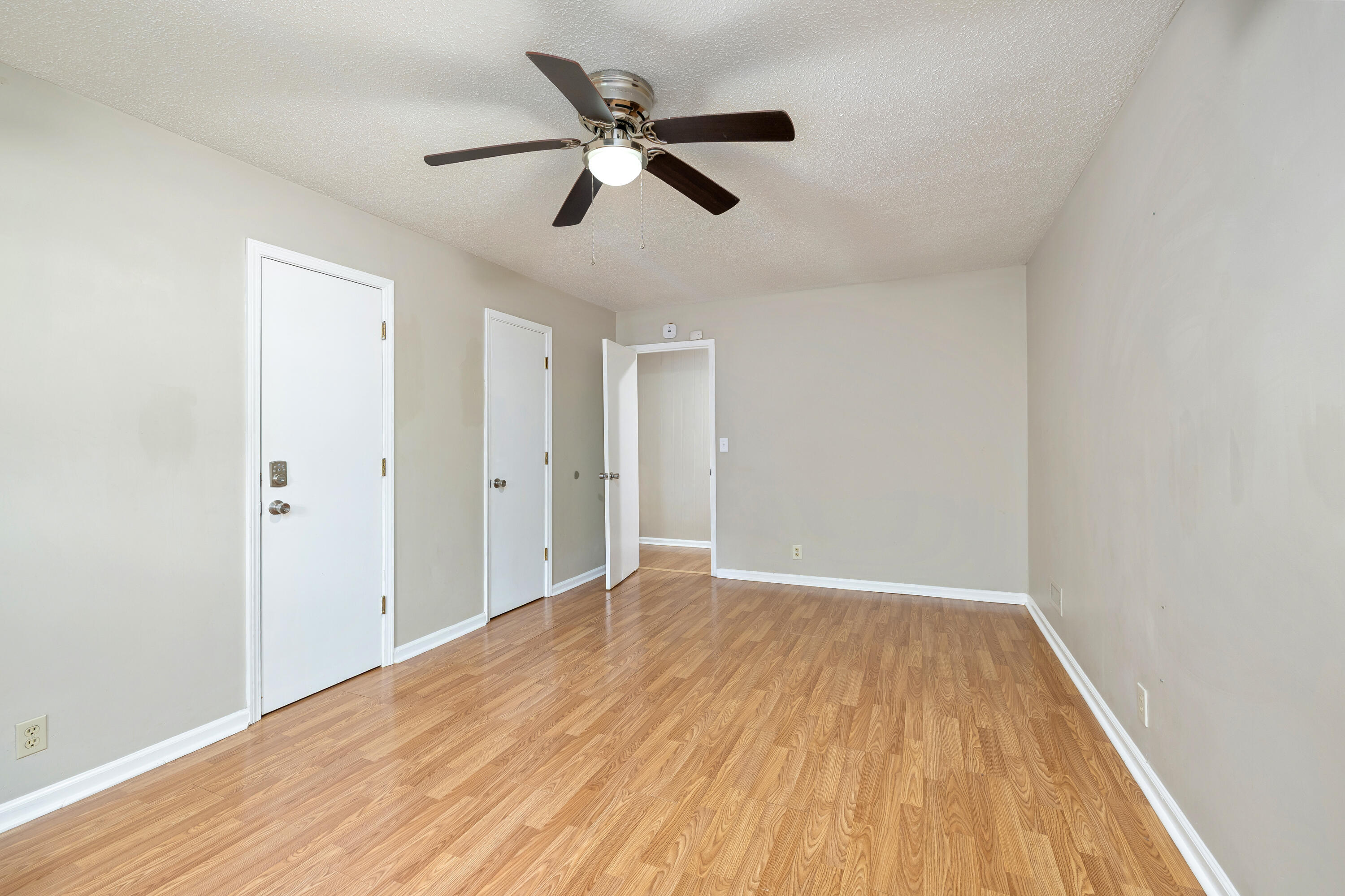 2437 Derwent Drive Sumter, SC 29154 - Photo 12 of 28 18