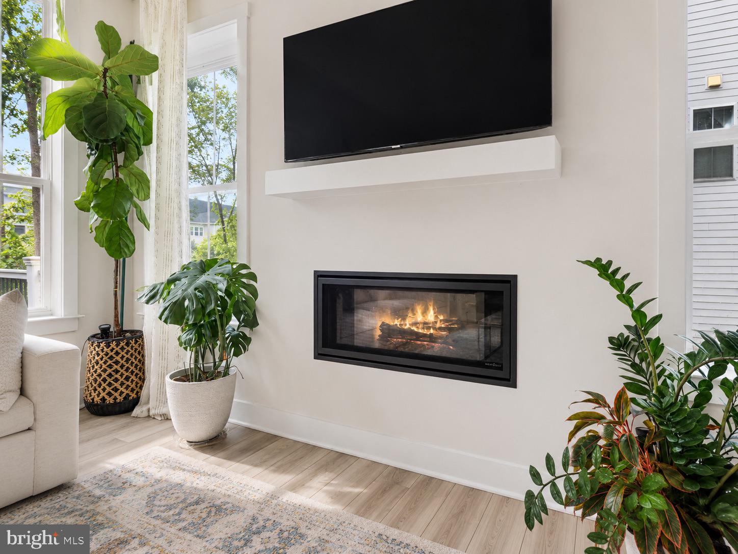 23609 Roselle Ridge Lane Aldie, VA 20105 - Photo 19 of 75 Modern elegance with cozy warmth.