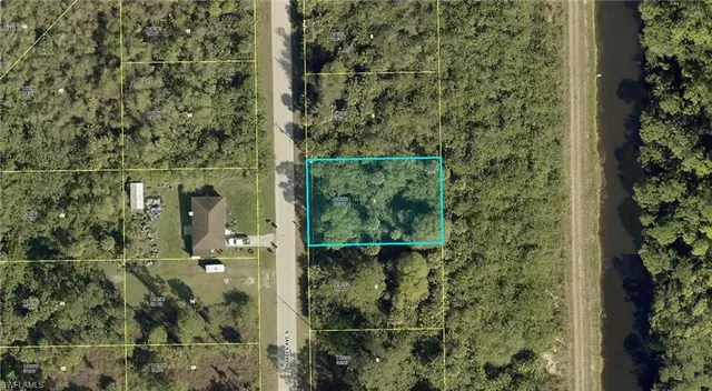 a view of a lake with outdoor space