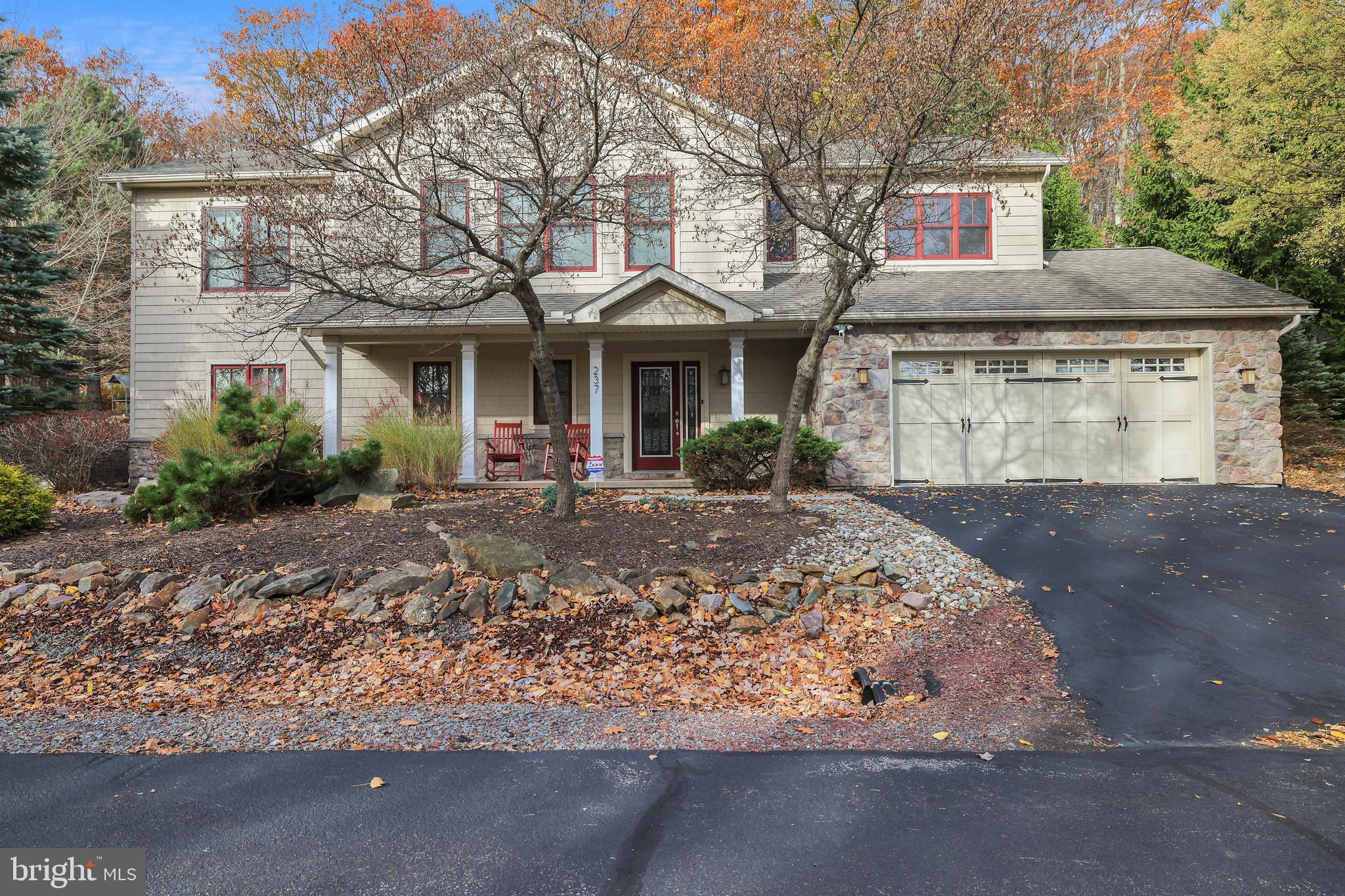 237 Longview Drive Lake Harmony, PA 18624 - Photo 2 of 56