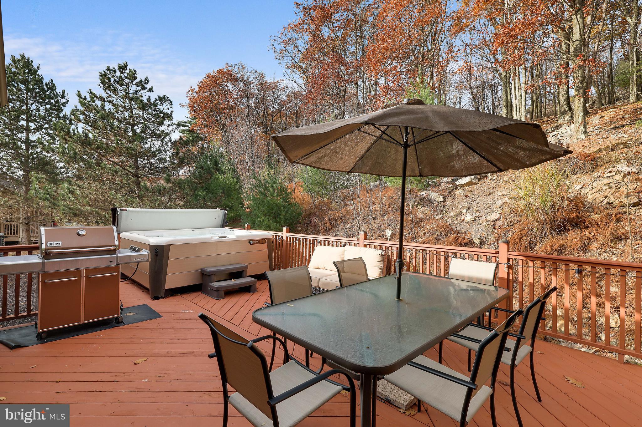 237 Longview Drive Lake Harmony, PA 18624 - Photo 22 of 56