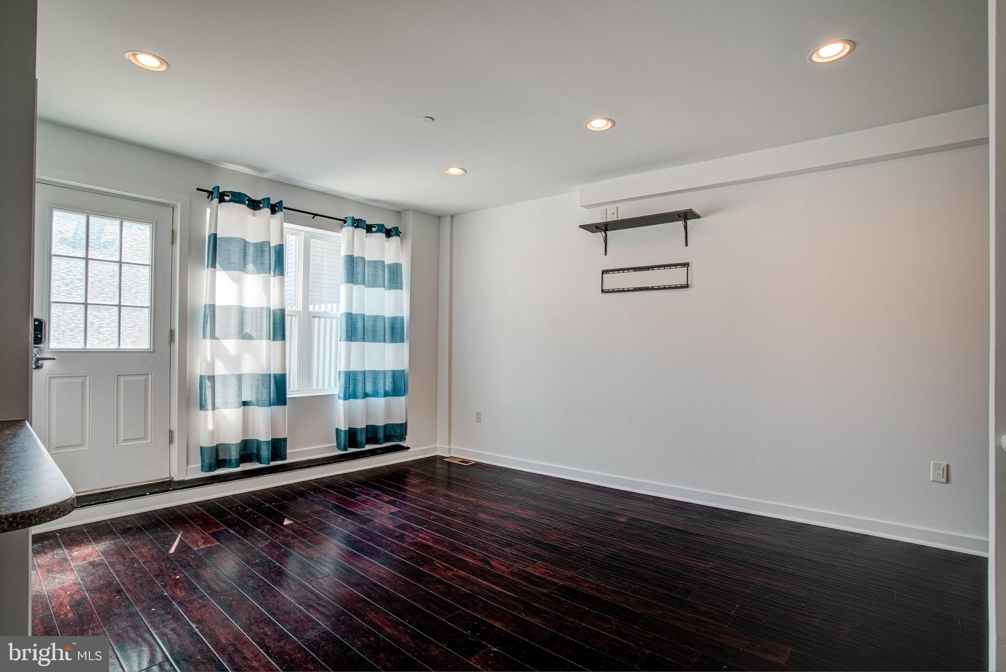 146 Master Street Philadelphia, PA 19122 - Photo 28 of 41