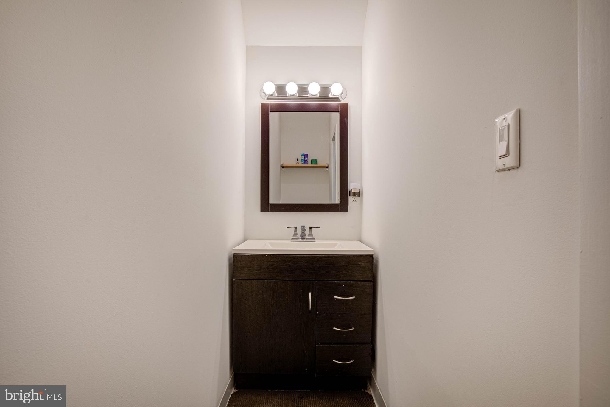 146 Master Street Philadelphia, PA 19122 - Photo 38 of 41