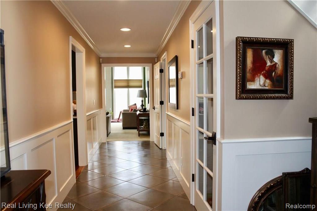 5879 Murfield Drive Rochester, MI 48306 - Photo 17 of 37