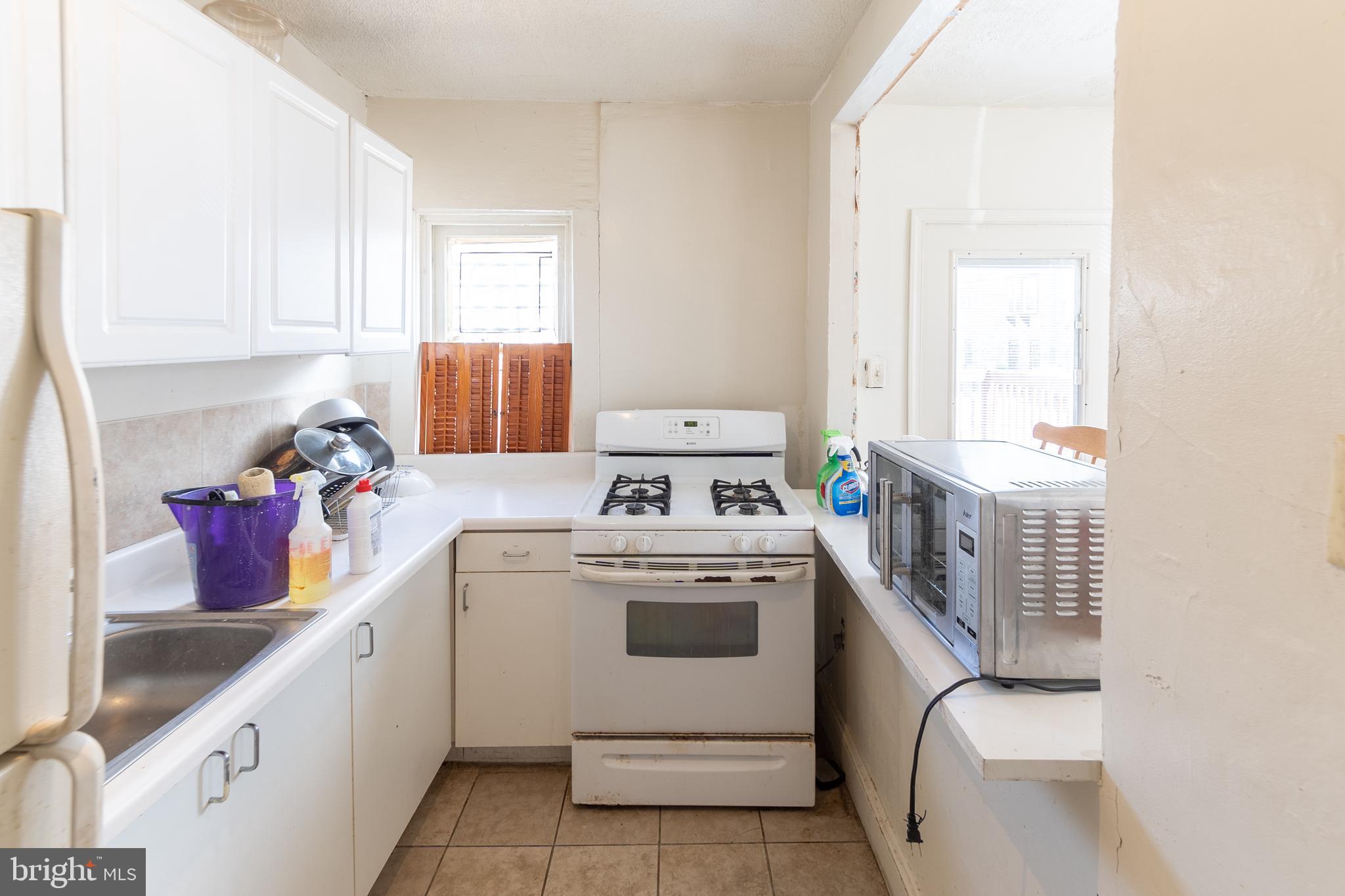 901 Atwood Road Philadelphia, PA 19151 - Photo 7 of 17 Gallery Image 7