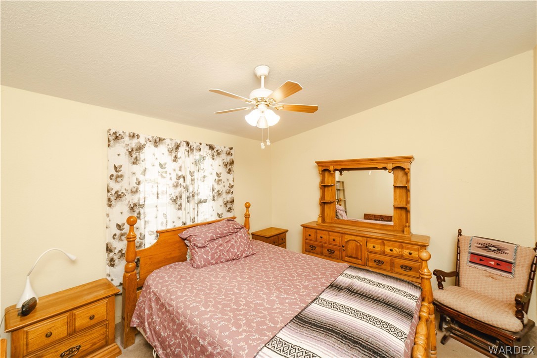 3176 West Malibu Road Golden Valley, AZ 86413 - Photo 12 of 62 Master Bedroom