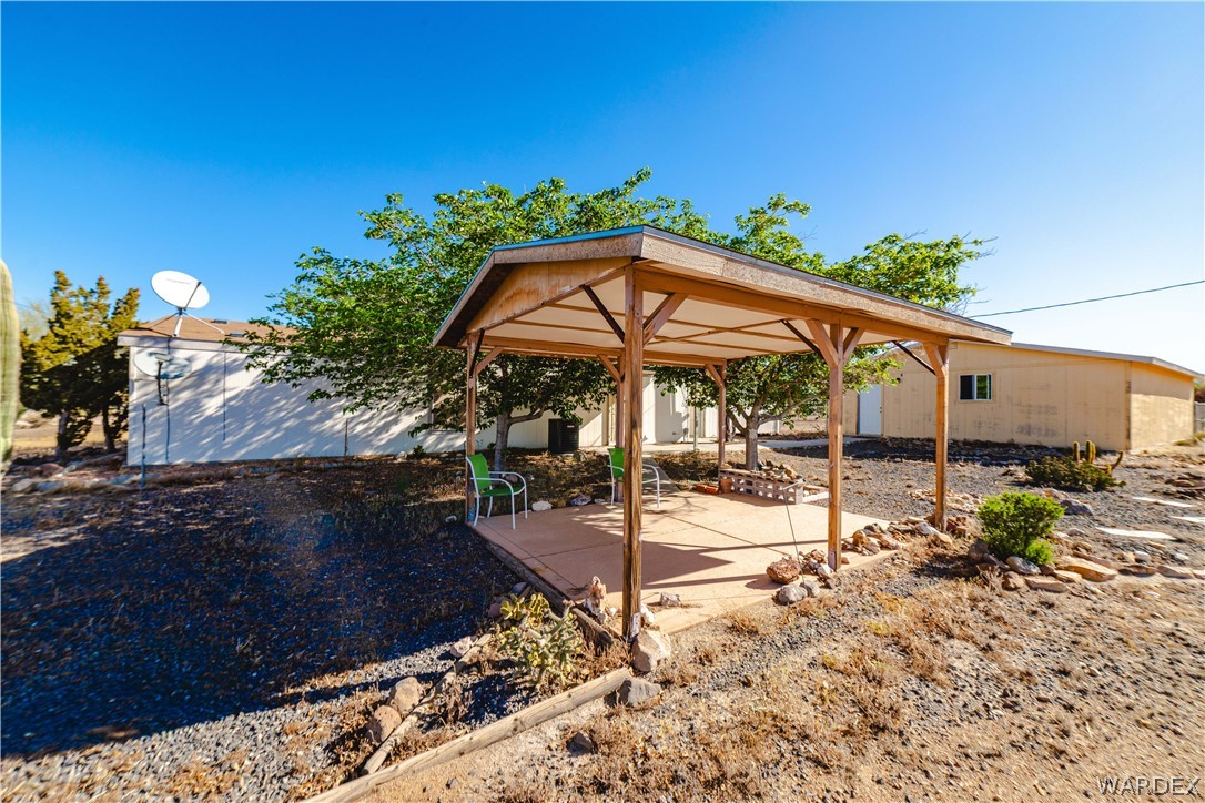 3176 West Malibu Road Golden Valley, AZ 86413 - Photo 40 of 62 Patio