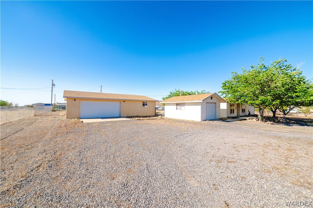 3176 West Malibu Road Golden Valley, AZ 86413 - Photo 52 of 62 Front of Structure