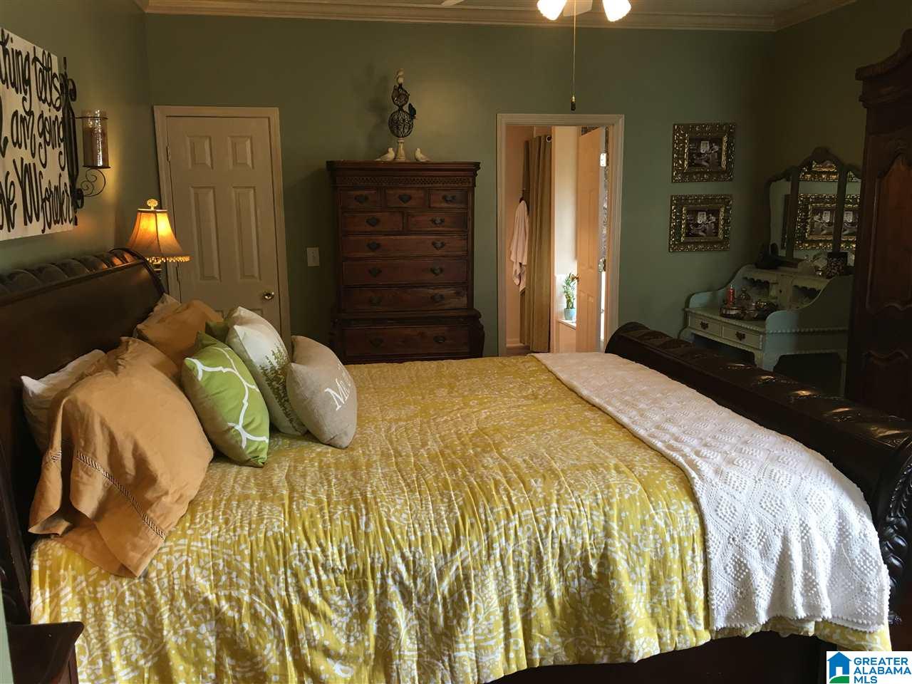 1302 Deer Trail Road Birmingham, AL 35226 - Photo 8 of 25