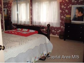 626 Gabriel Road Springfield, IL 62712 - Photo 9 of 20