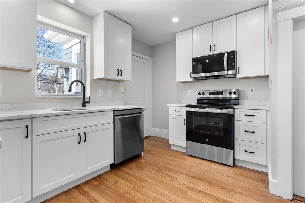 64 Stetson Avenue Swampscott, MA 01907 - Photo 6 of 41