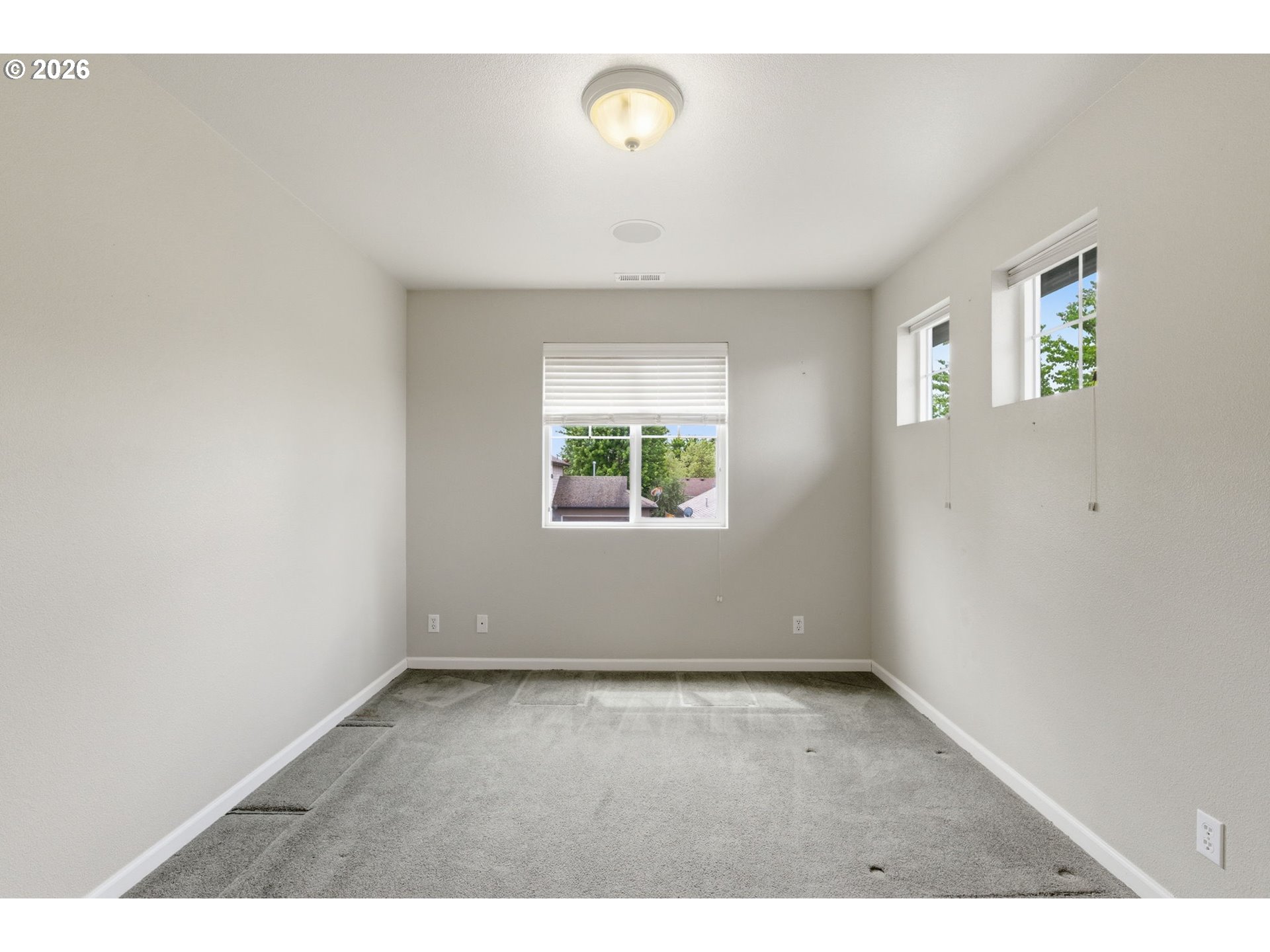 5475 Charles Way Eugene, OR 97402 - Photo 33 of 48