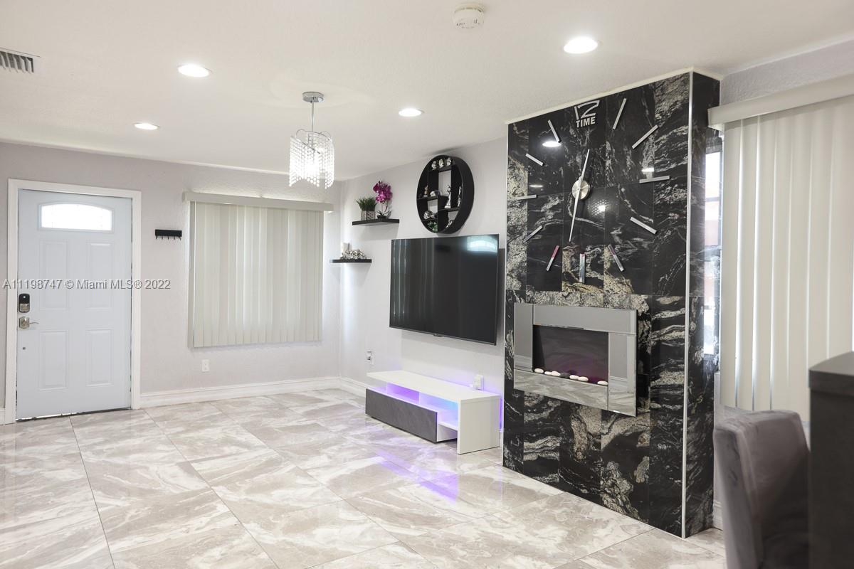 5741 Southwest 4th Street Miami, FL 33144 - Photo 11 of 55 Gallery Image 11