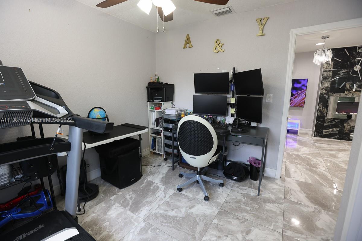 5741 Southwest 4th Street Miami, FL 33144 - Photo 12 of 55 Gallery Image 12