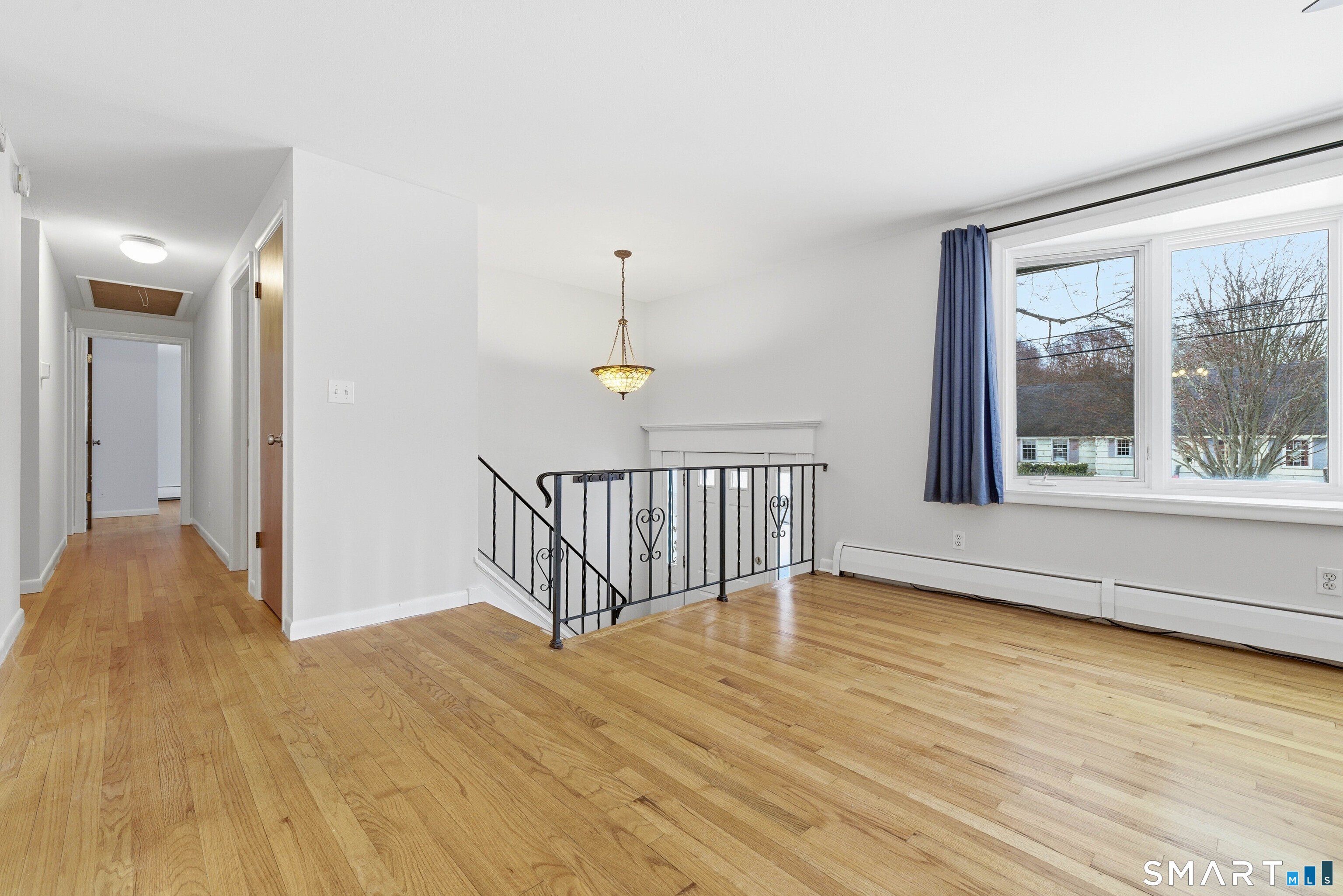 10 College Street Clinton, CT 06413 - Photo 5 of 40