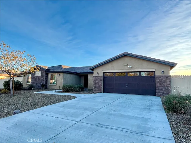 $539,888 | 13823 Wawona Road, Apple Valley, CA 92307