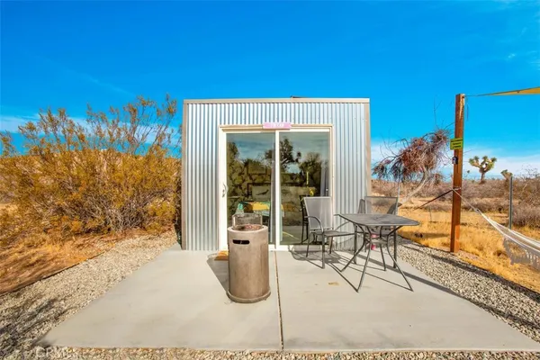 $799,900 | 59427 La Crescenta Drive, Yucca Valley, CA 92284