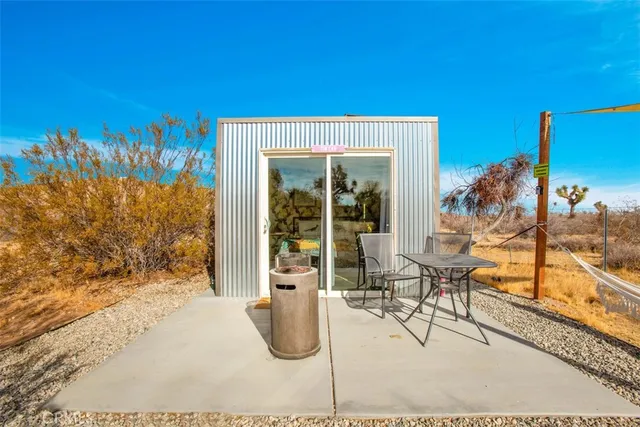 $827,900 | 59427 La Crescenta Drive, Yucca Valley, CA 92284