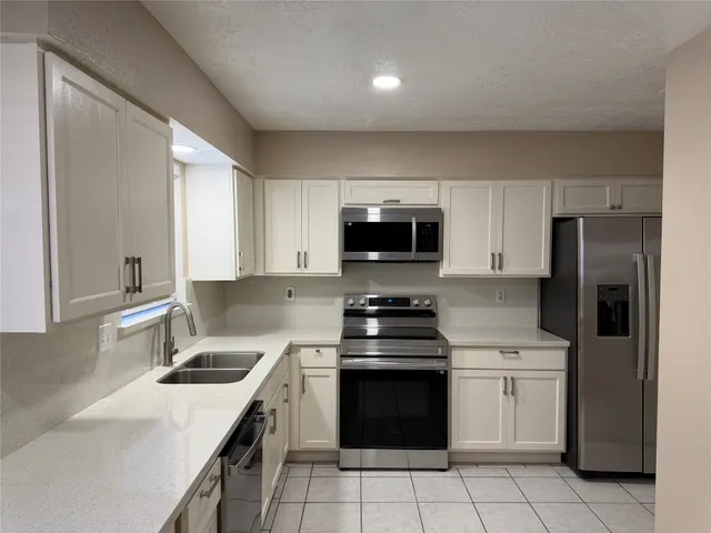 $1,850 | 1310 Goswell Lane, Channelview, TX 77530