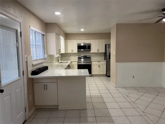 $1,850 | 1310 Goswell Lane, Channelview, TX 77530