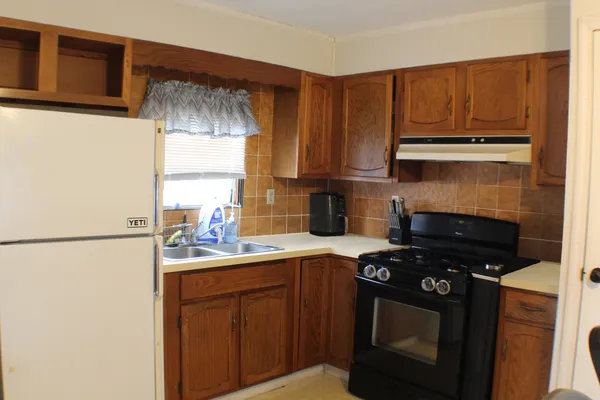 $135,000 | 5 Parkwood Drive, Allenstown, NH 03275